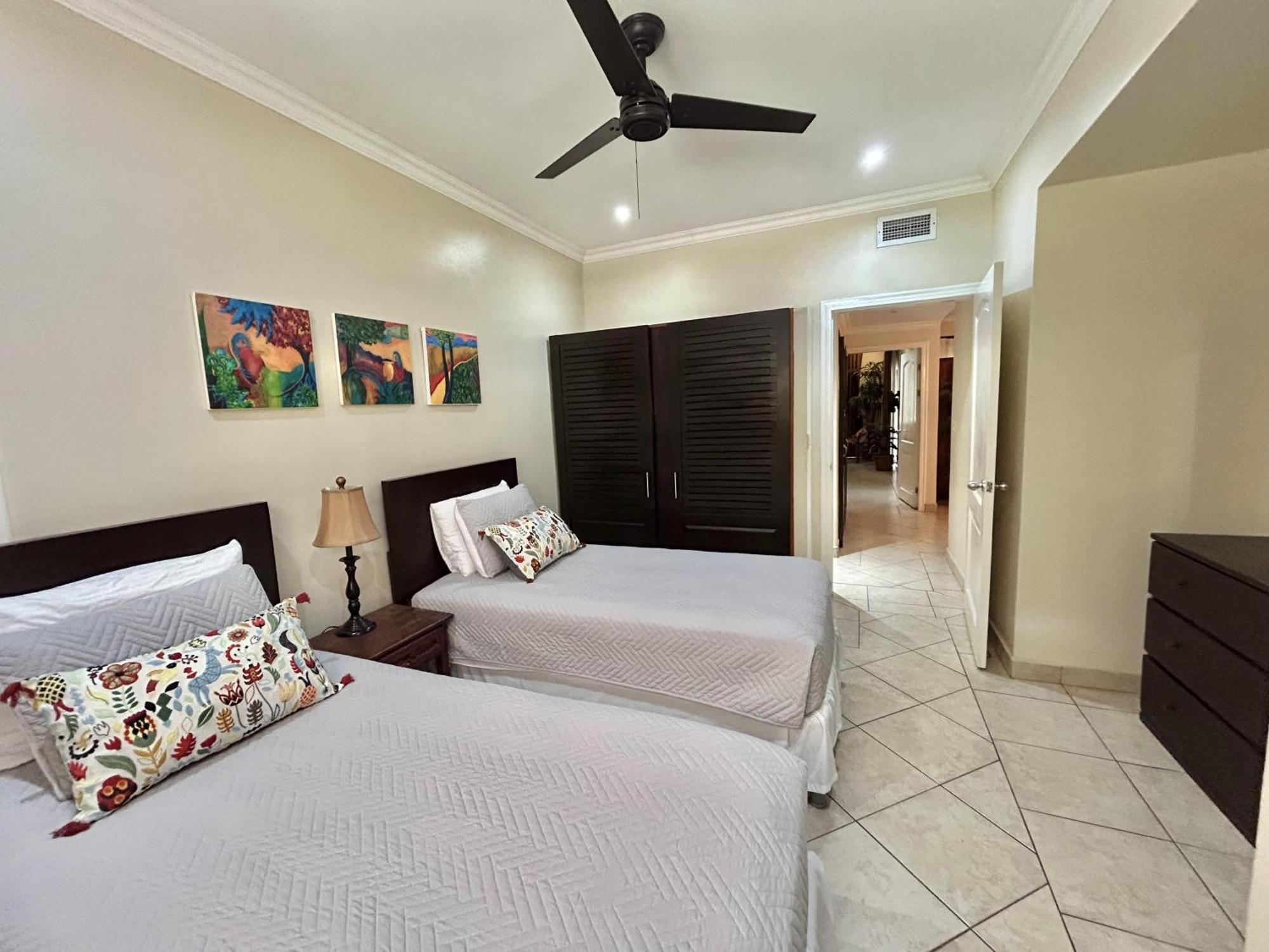 Sunrise 1- 3 Bedroom Poolside Condo Tamarindo Zewnętrze zdjęcie